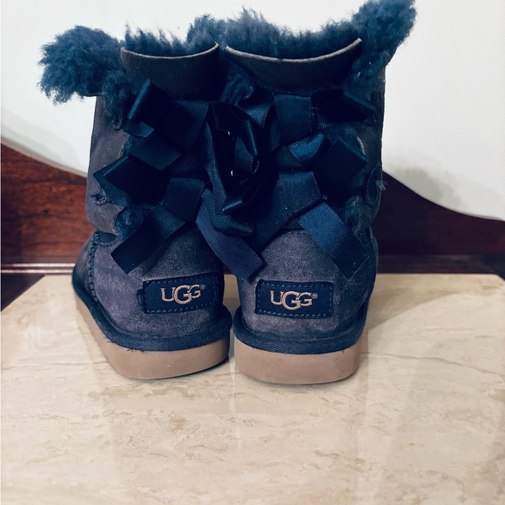 Blue UGG Youth size 13